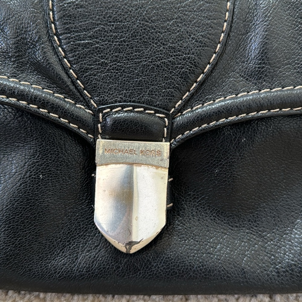 SALE🔥🔥Vintage Michael Kors Genuine Leather Black Purse Shoulder Bag - Picture 3 of 12